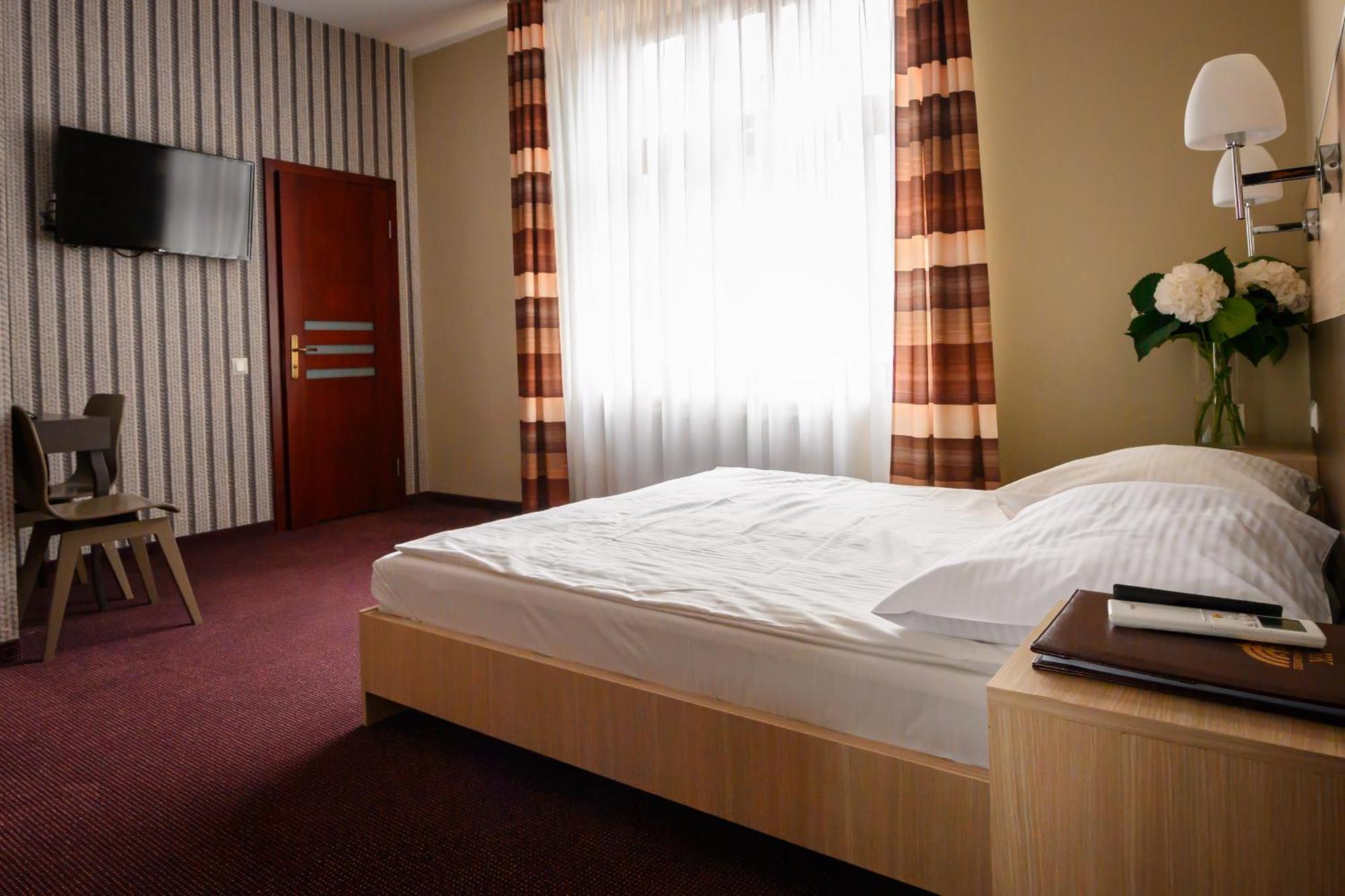 Hotel Kazimierz II Cracovia Exterior foto